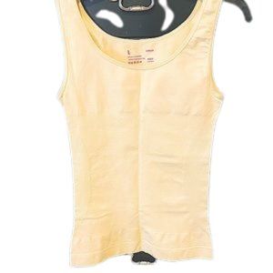 NWOT Women’s size large body shaper tank.NWOT